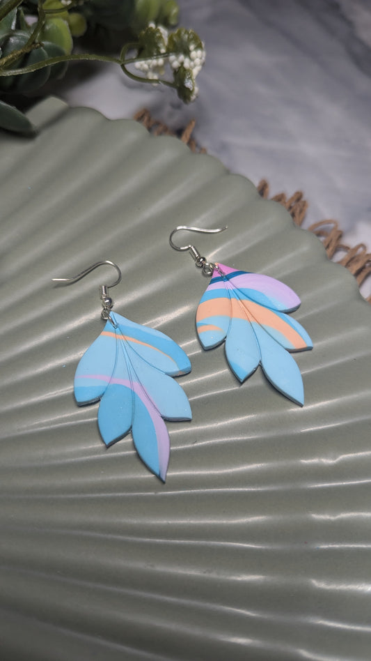 Swirling Leaf Dangle.