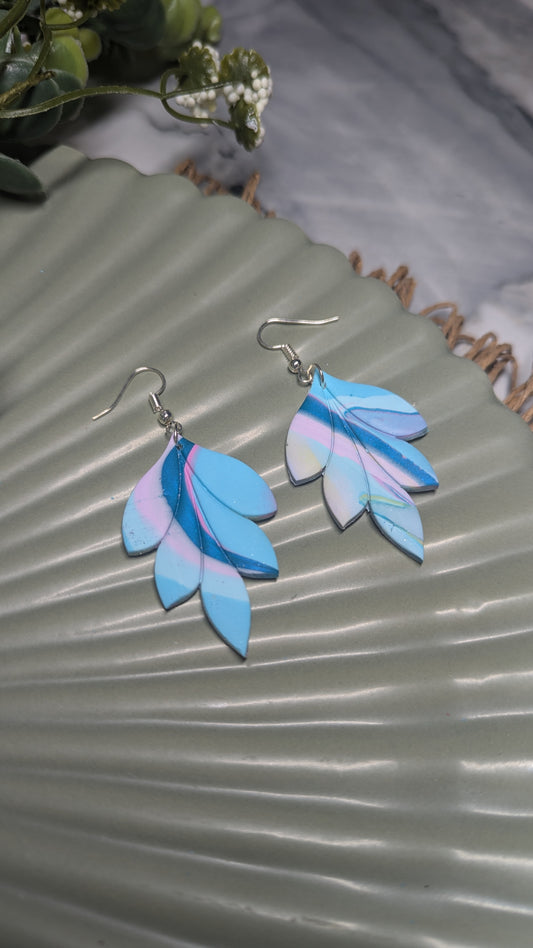 Swirling Leaf Dangle